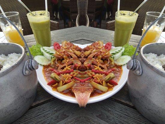 Restoran Biru Laut