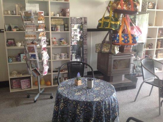 Loz's Coffee and Gifts