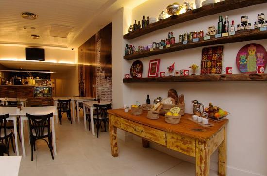 Telmo Deli
