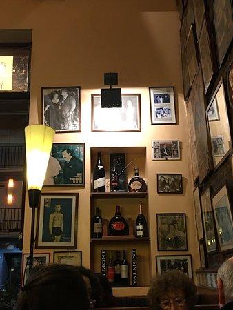 Bar del Carmen Esquina Anibal Trolio