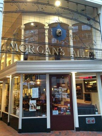 Oregon Wines on Broadway