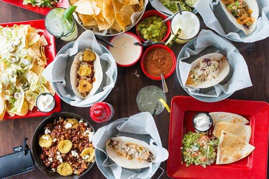 Tin Lizzys Cantina