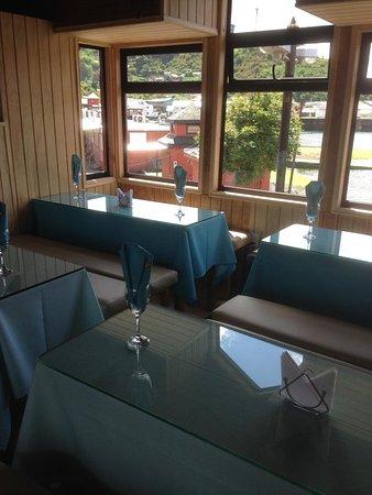 Restaurant 8 Palafitos