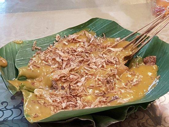Sate Bundo Kanduang