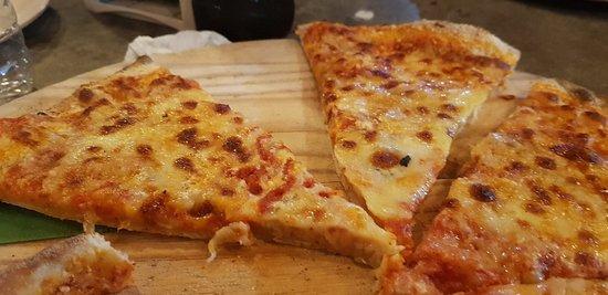 Más Pizza
