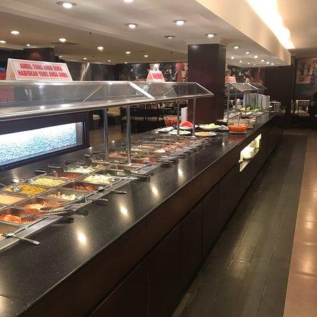 Hanamasa Metropolitan Mall