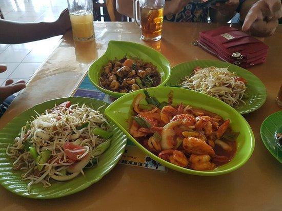 Lesehan Ikan Bakar 70