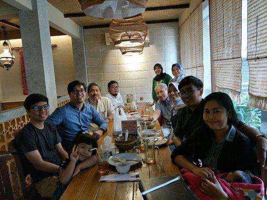 Rumah Makan Sriwedari