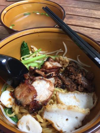 Mee Pok Aeon Mall