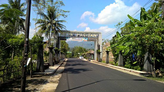 Pacitan Square