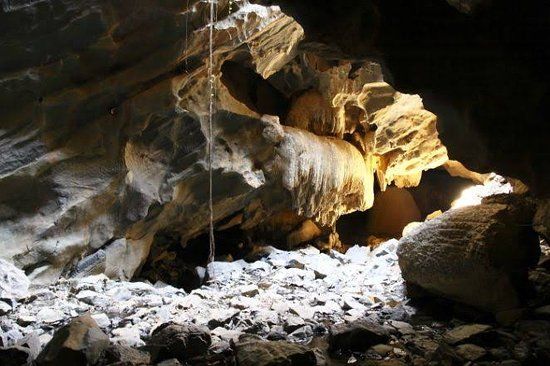 Caverna Escaroba