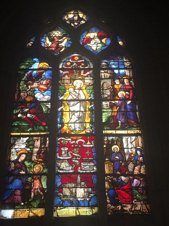 église Saint-Pierre de Montfort-l'Amaury