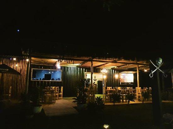 El Pirata Burger & Pizza