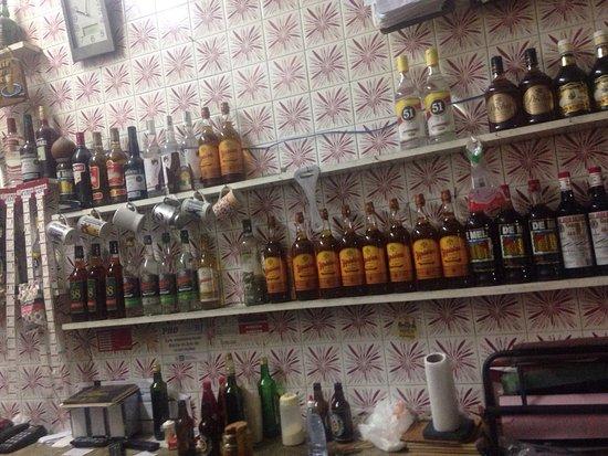 Deca Cafe e Bar
