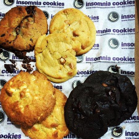 Insomnia Cookies
