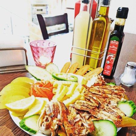 Luna Restaurant