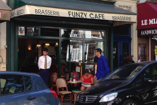 Funzy Cafe