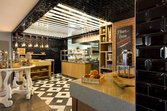 Zepi Grill & Bar
