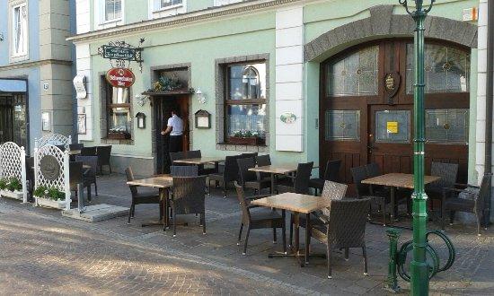 Zum Goldenen Schiff