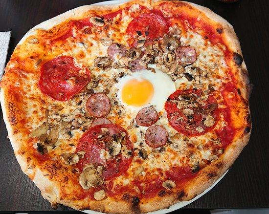 Tsar Pizza