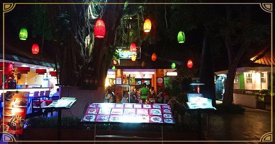 Laguna Garden Restaurant Bali Collection