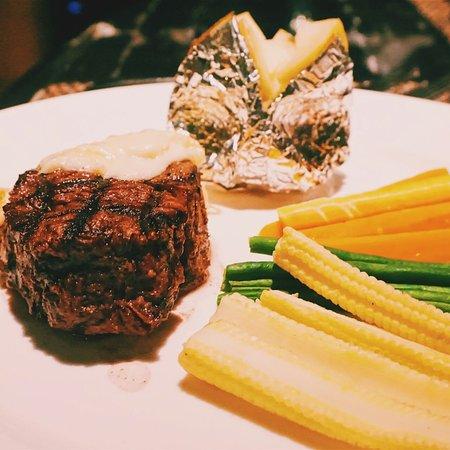 Infinite Resto & Lounge