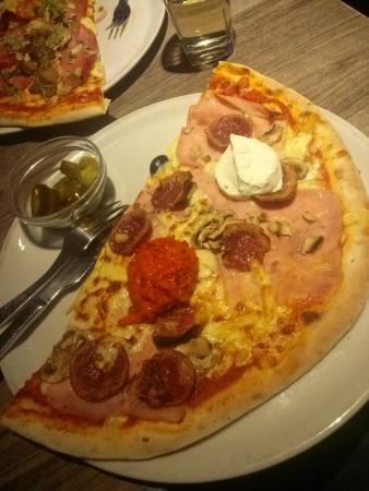 Pizzeria/Picerija