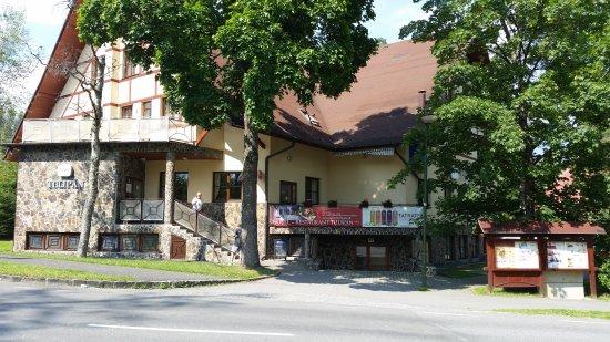 Hotel and Restaurant Tulipan
