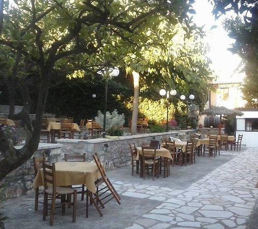 Taverna Ο Kipos