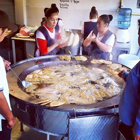 Gorditas y Quesadillas Juanita