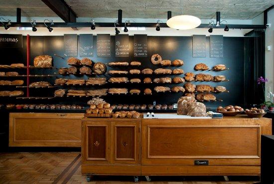 Cum Panio Atelier de Paes