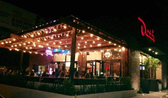 Dante's Eatery and Bar