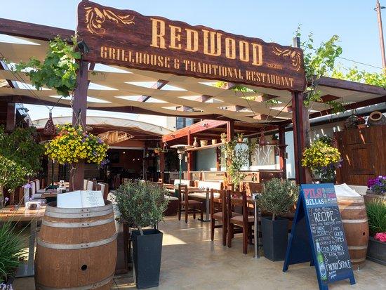 Redwood Bar & Grill
