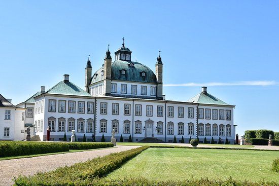 Fredensborg Palace