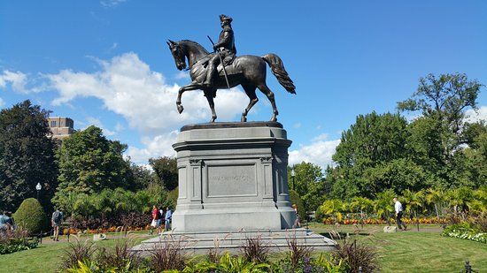 Statua di George Washington