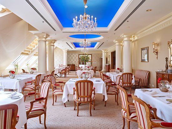 Le Ciel by Toni Morwald