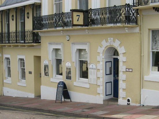 Number 7 Fish Bistro