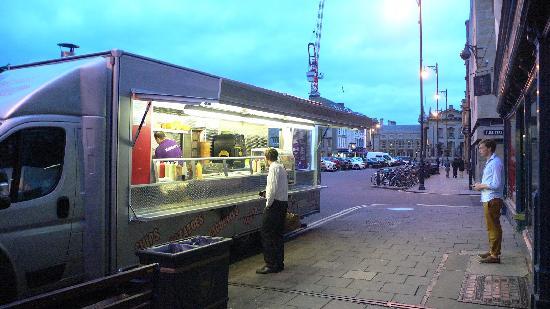 Hassan's Street Kitchen