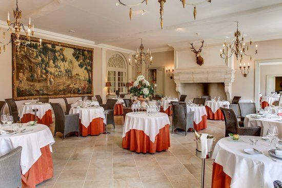 Chateau d'Etoges