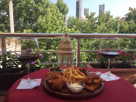 Bar Elysee Tirana