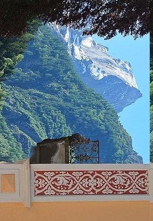Hotel Bregaglia