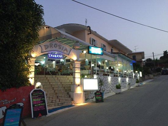 Drosia Restaurant-taverna