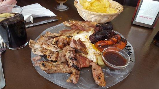 Malavida Gran Bar Cafe