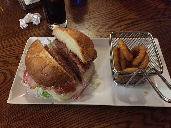 Sport Tavern
