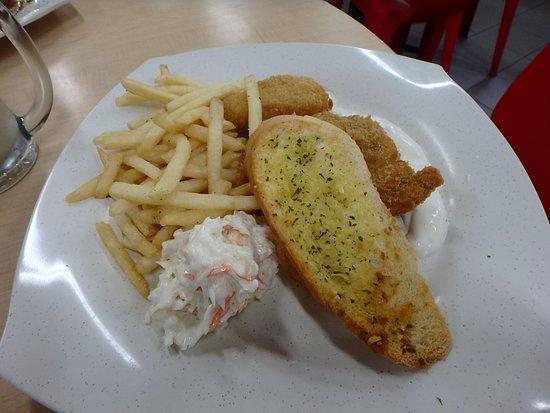 Mega Food Court