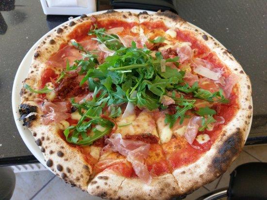 Kemences Pizza