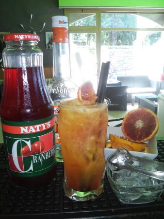 Ella's Cafe e Lounge