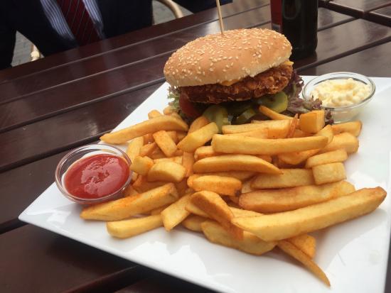 Rocco Burger & Curry