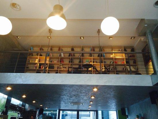 Bookabar