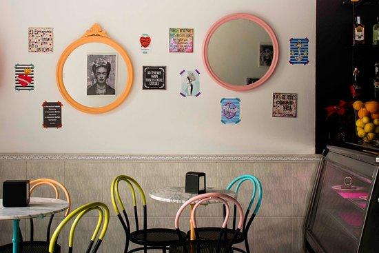 PAN8S Café